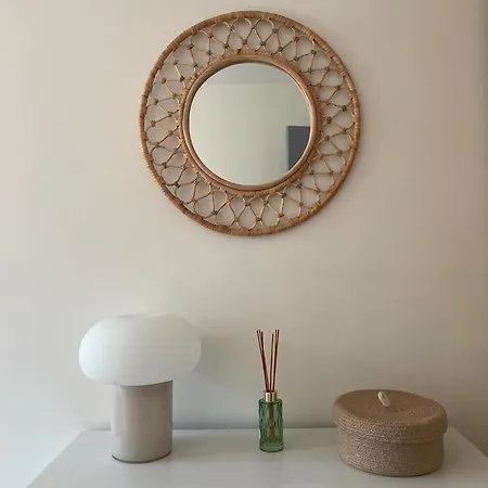 3 Balcon Parking Apartment