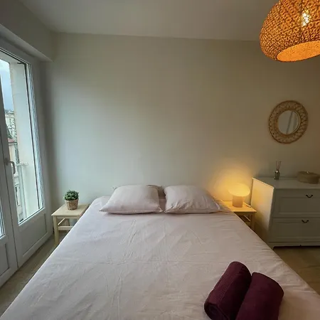 3 Balcon Parking * Hyeres